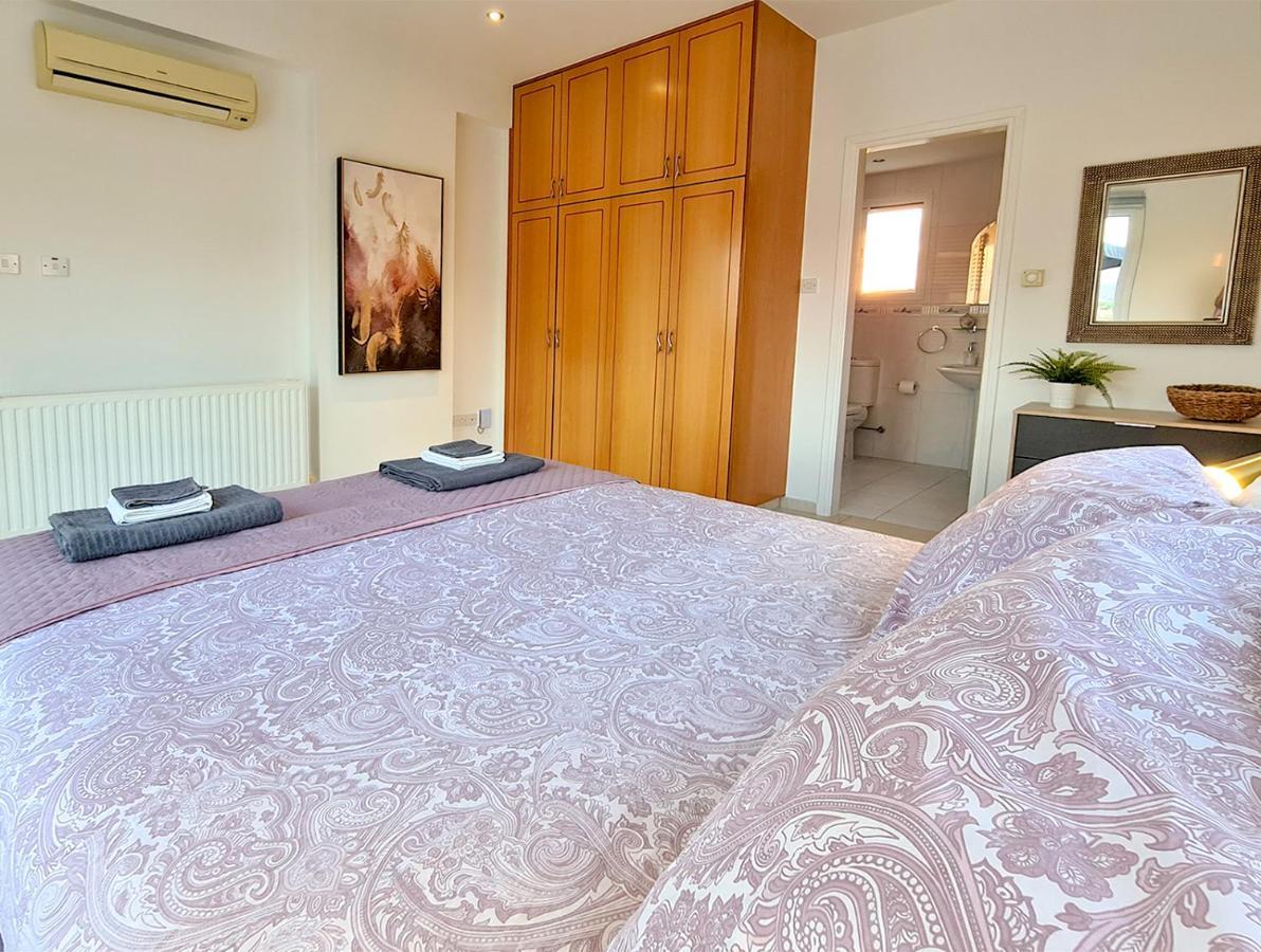 Katya-Sofia Villa - Tranquility With Sea View Peyia Exterior photo