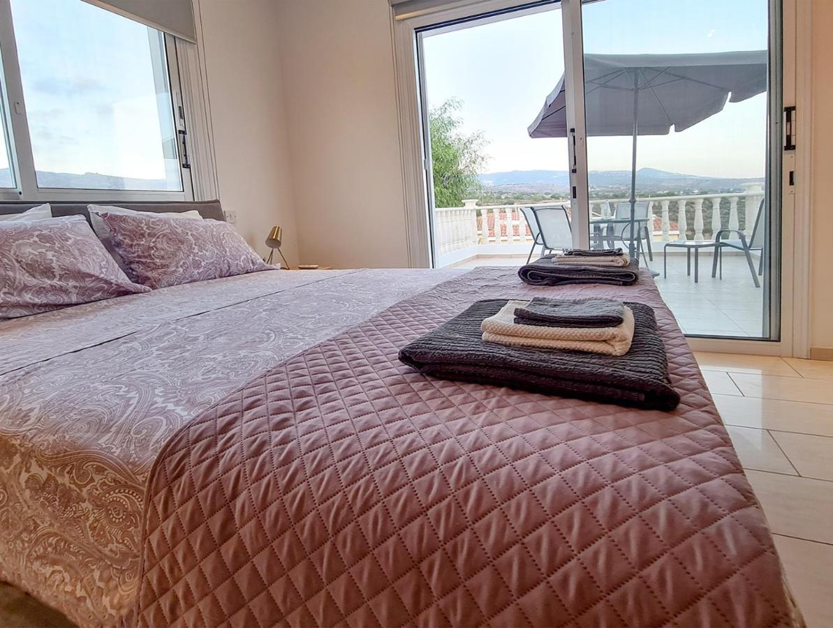Katya-Sofia Villa - Tranquility With Sea View Peyia Exterior photo